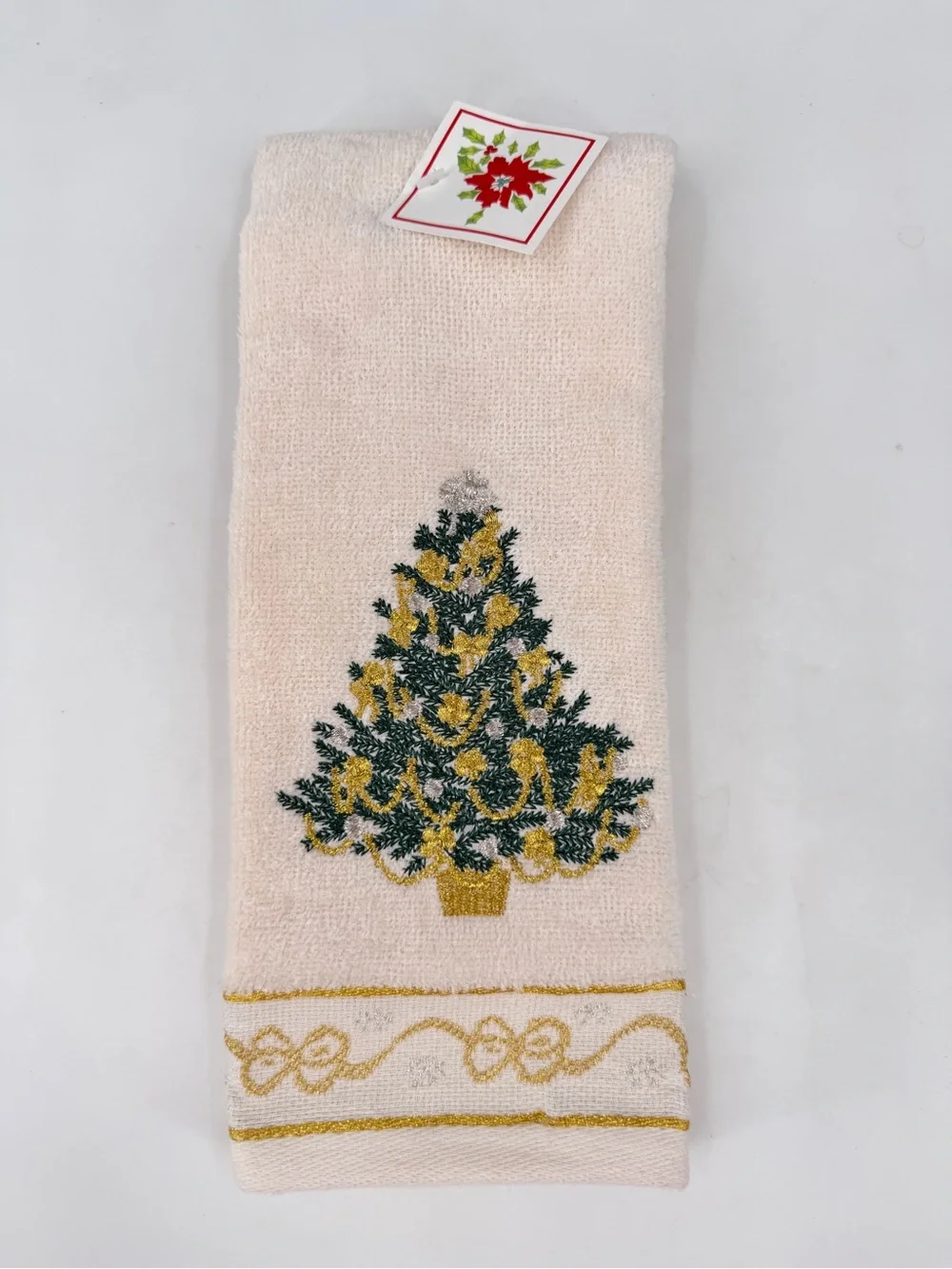 Vintage Linens' N Things Embroidered Kitchen Bath Hand Towel Christmas Holiday